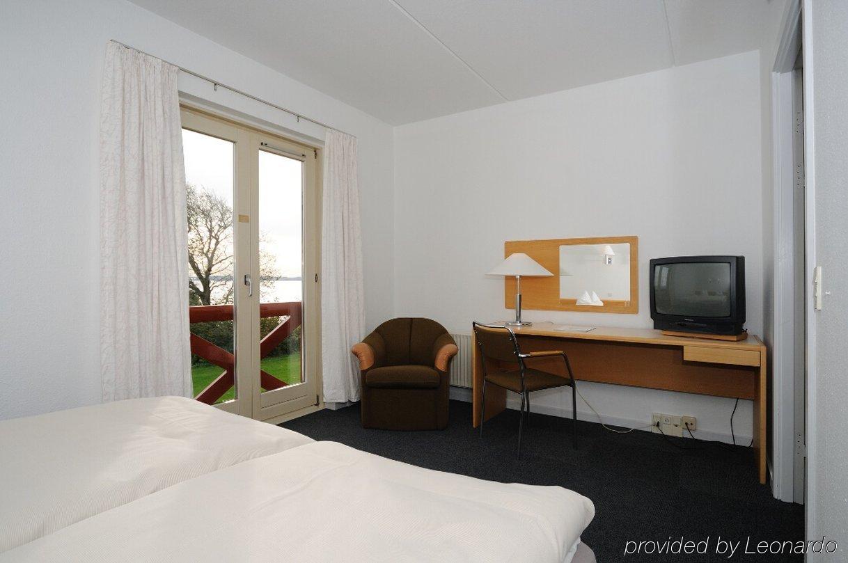 Hotel Limfjorden Тистед Экстерьер фото